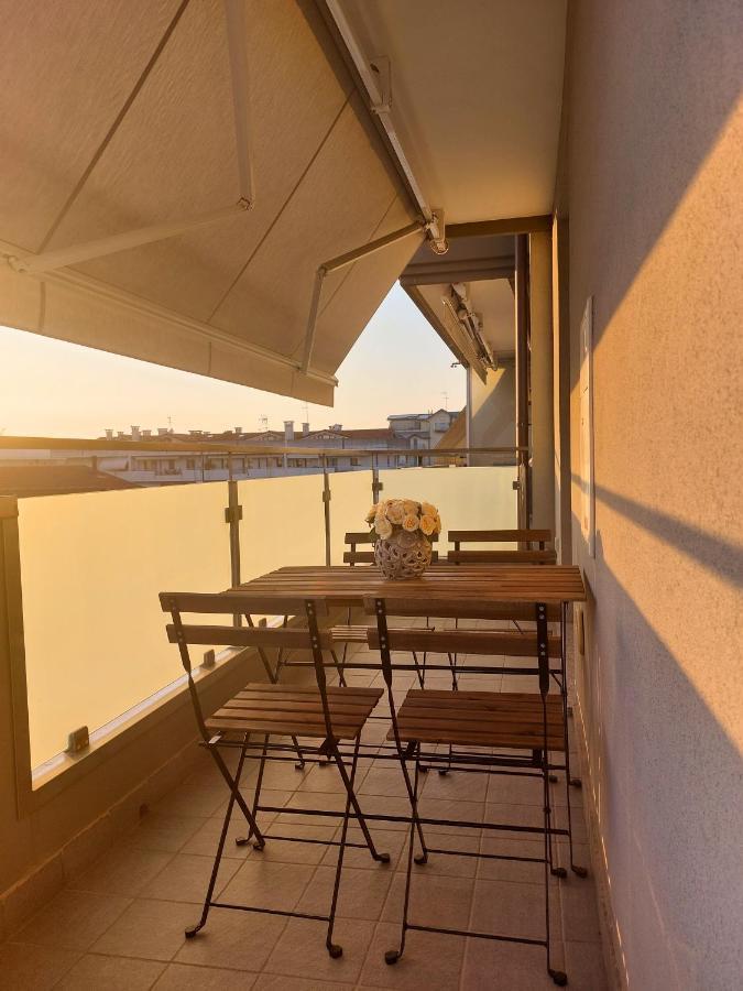 Appartamento Palazzo Moretto Chioggia Exterior foto